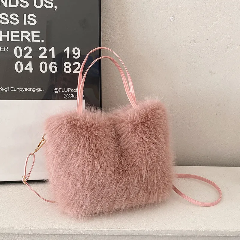 Furry Portable And Fashion Pearl Crossbody Bag