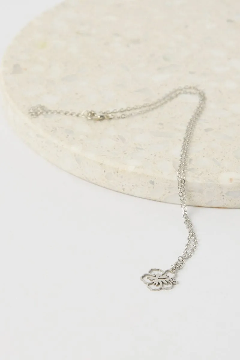 Silver Flower Necklace